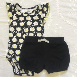Sunflower Bodysuit & Black Bubble Shorts 2PC